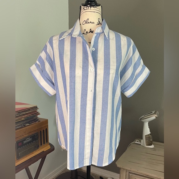 Tops - NEW- Blue and White stripes button up collar short sleeve shirt